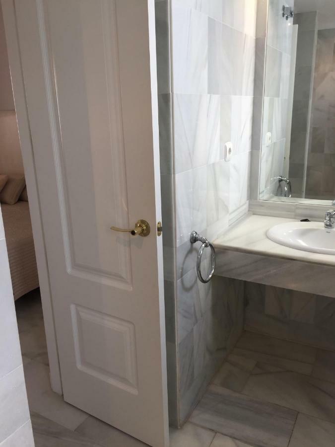 Beautiful 2 Bedroom Apartment @ Puerto Banus! Marbella Exterior photo