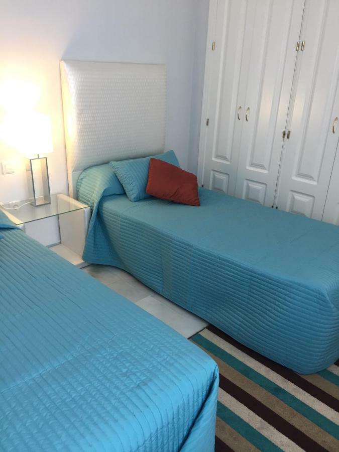 Beautiful 2 Bedroom Apartment @ Puerto Banus! Marbella Exterior photo